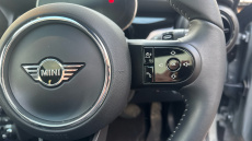 MINI Hatchback 135kW Cooper S Level 3 33kWh 3dr Auto Electric Hatchback